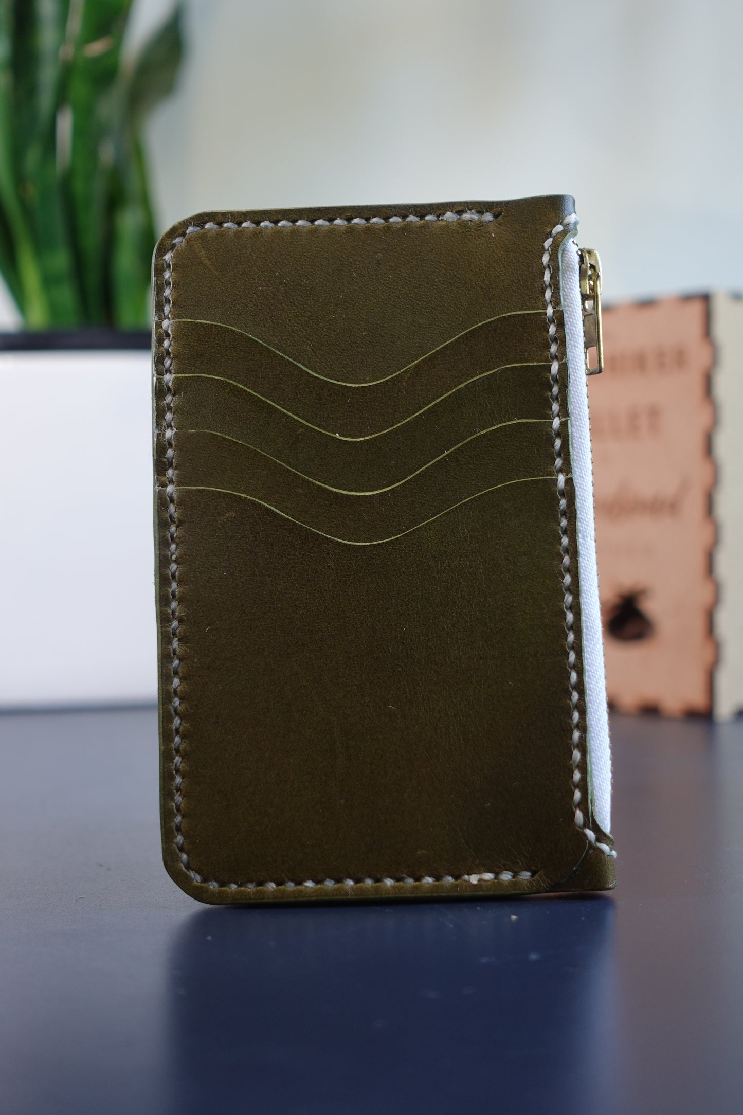 The Hitchhiker Wallet (Italian Leather)